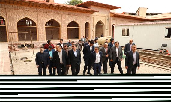 معاون وزیر راه و شهرسازی از روند بازسازی مسجد جامع ساری بازدید کرد