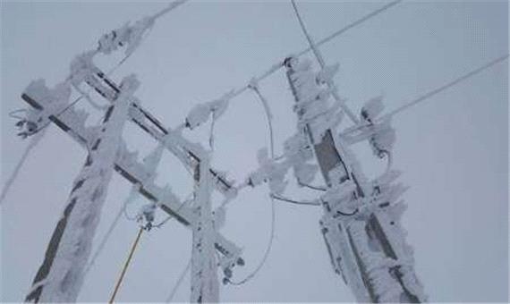 برف نزدیک به 4 میلیارد ریال به تجهیزات برق‌رسانی غرب مازندران خسارت زد