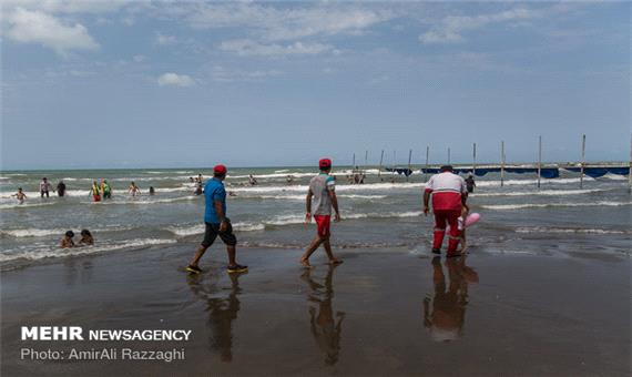 نجات 29 نفر از غرق شدن در دریای مازندران