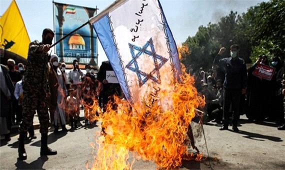 از برافراشتن پرچم فلسطین تا آتش زدن پرچم اسرائیل و آمریکا در خرم‌آباد