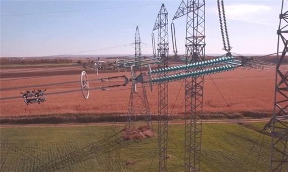 دکل اضطراری خط انتقال برق گنبد - ترکمنستان نصب شد