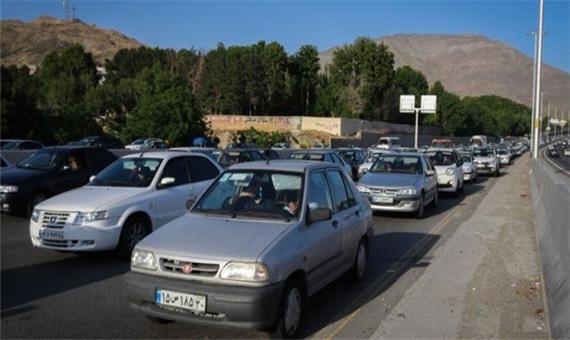 ترافیک جاده چالوس در روز آخر تابستان /تردد پرحجم خودرو در آزادراه کرج-قزوین-کرج