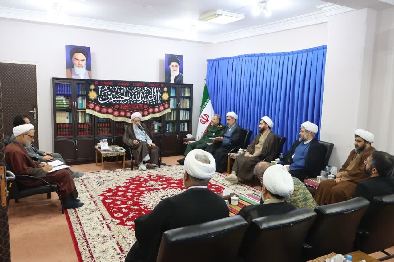 فعال شدن مساجد بهترین راه مبارزه با آسیب‌هاست
