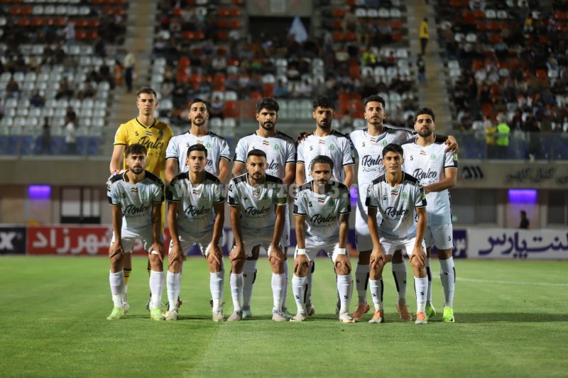 رونمایی از ۱۱ منتخب حسینی در خانه