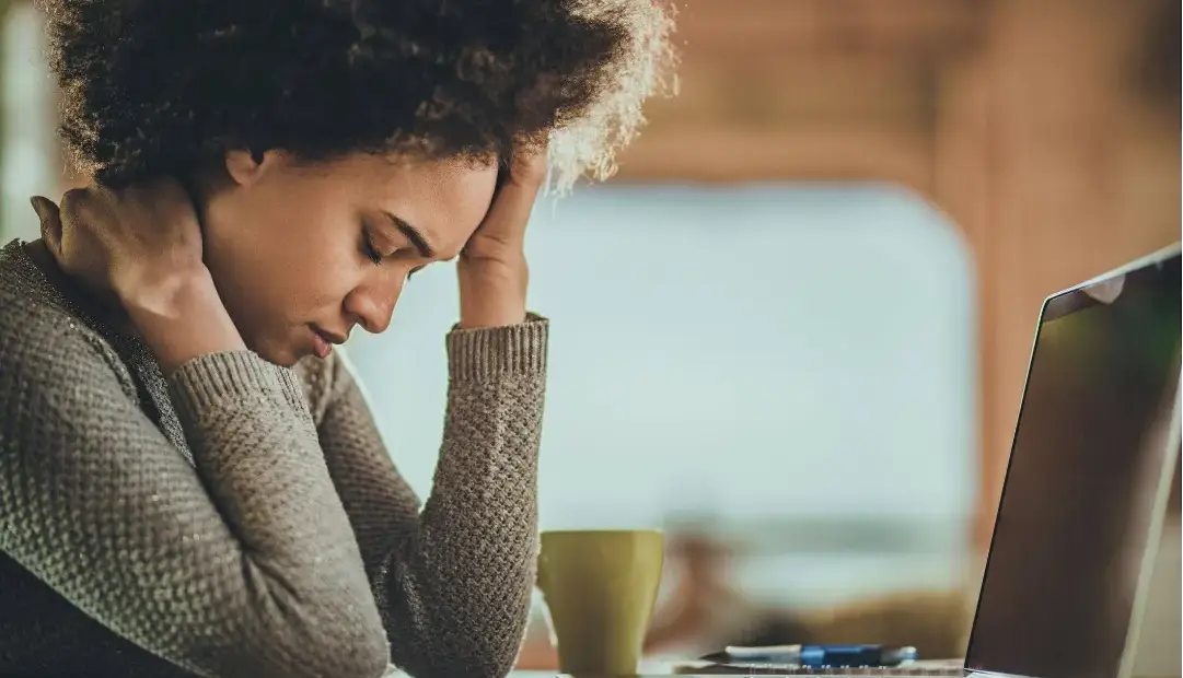 اثر حذف قهوه؛ چرا با ترک کافئین دچار سردردهای شدید می‌شویم؟