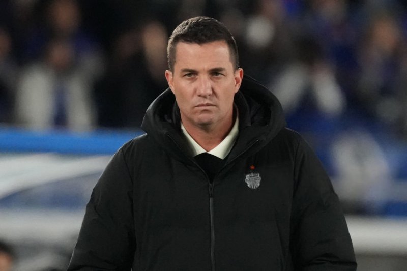 سرمربی محبوب هواداران سرخ به ایران رسید