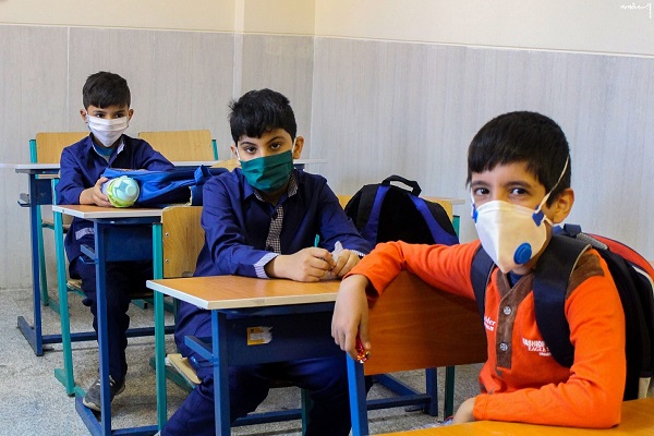 مسئول حفظ سلامت دانش‌آموزان وزارت بهداشت است یا استاندار؟