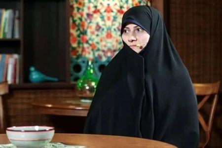 یک روزنامه نگار: همه چیز جماعت پایداری نمایشی است؛ از سکته نمایشی تا پراید ضدگلوله