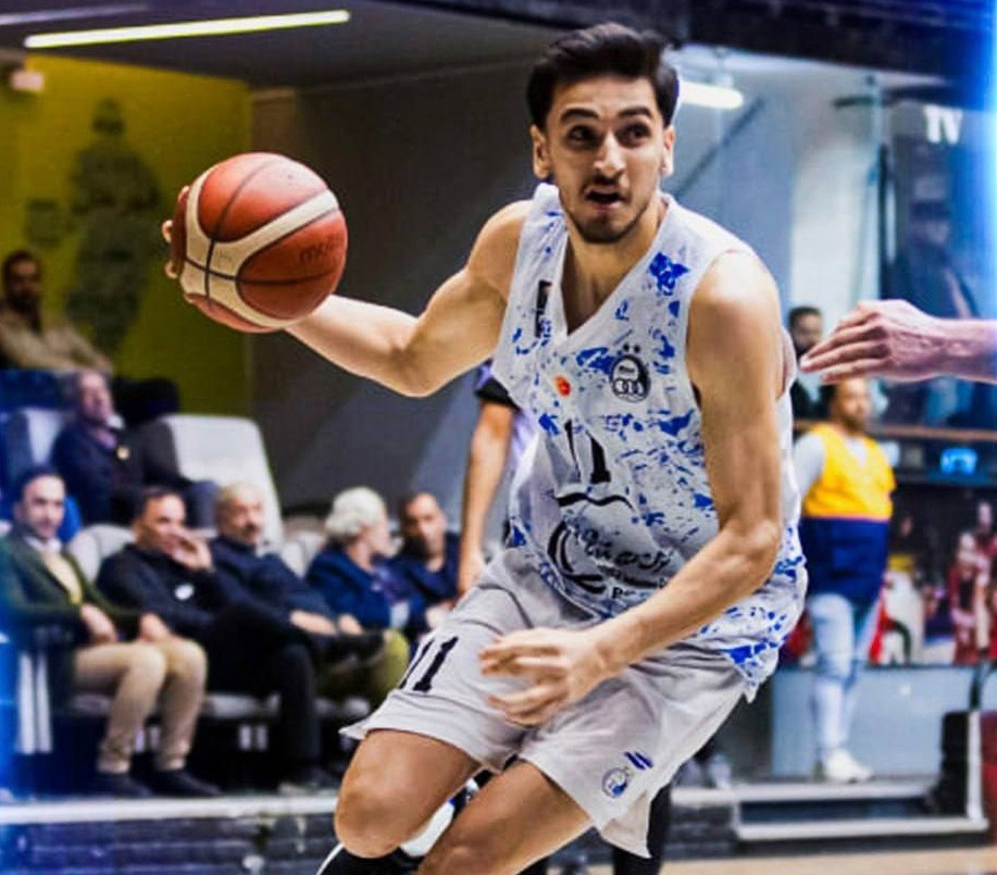 کاله آمل نخستین شکست را به استقلال تحمیل کرد