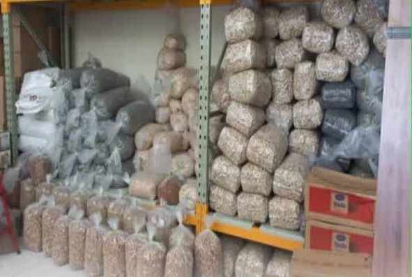 شناسایی انبار بزرگ احتکار و قاچاق کالاهای اساسی در ساری