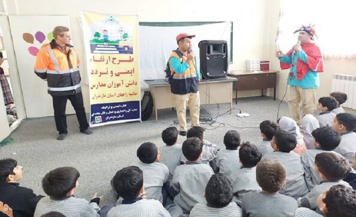 اجرای طرح ایمن‌سازی مدارس حاشیه راه‌های مازندران