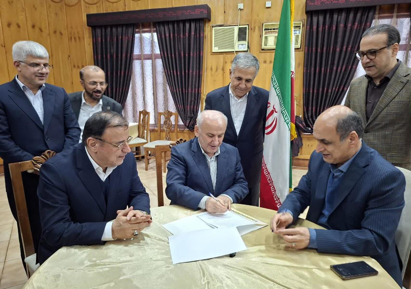 امضا تفاهم‌نامه تردد خودرو‌های منطقه آزاد در شمال کشور