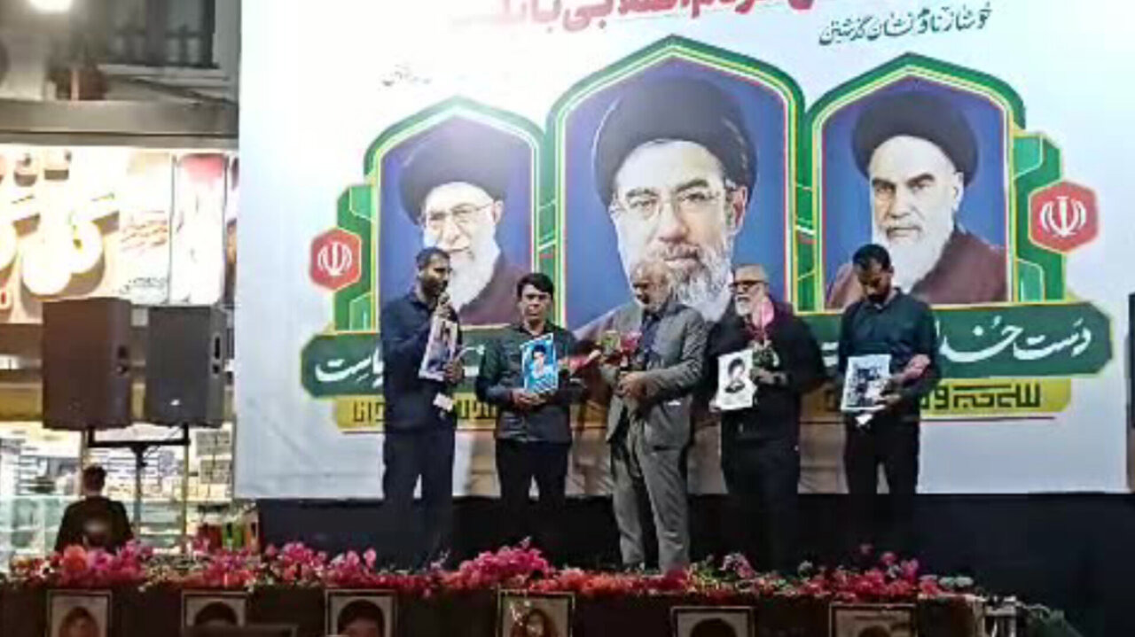 مدرسه‌ای که معلمان ودانش آموزانش حافظ قرآن بودند؛ روایت پدرشهید مینابی