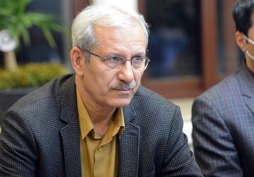 دفاعیه نصیرزاده از بازیکن جنجالی چادرملو