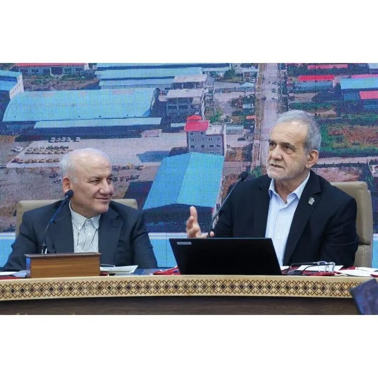 دکتر پزشکیان نه مرد تسلیم، بلکه نماد ایستادگی عاقلانه است