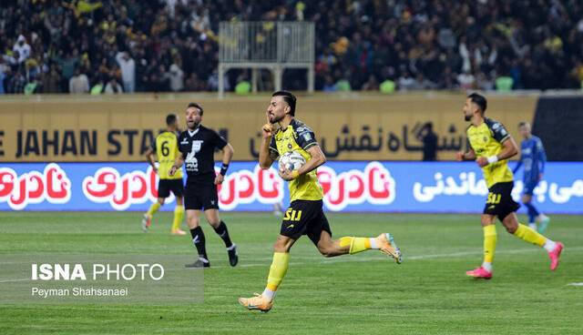 تضاد تلخ در نصف‌جهان؛ آب در رگ‌های شهر، بحران در رگ‌های سپاهان