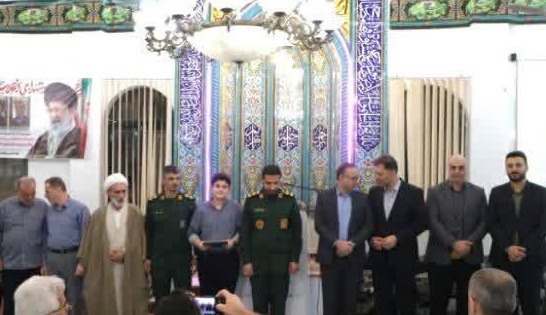 تجلیل از جوان قرآنی رامسر در مسجد توساسان