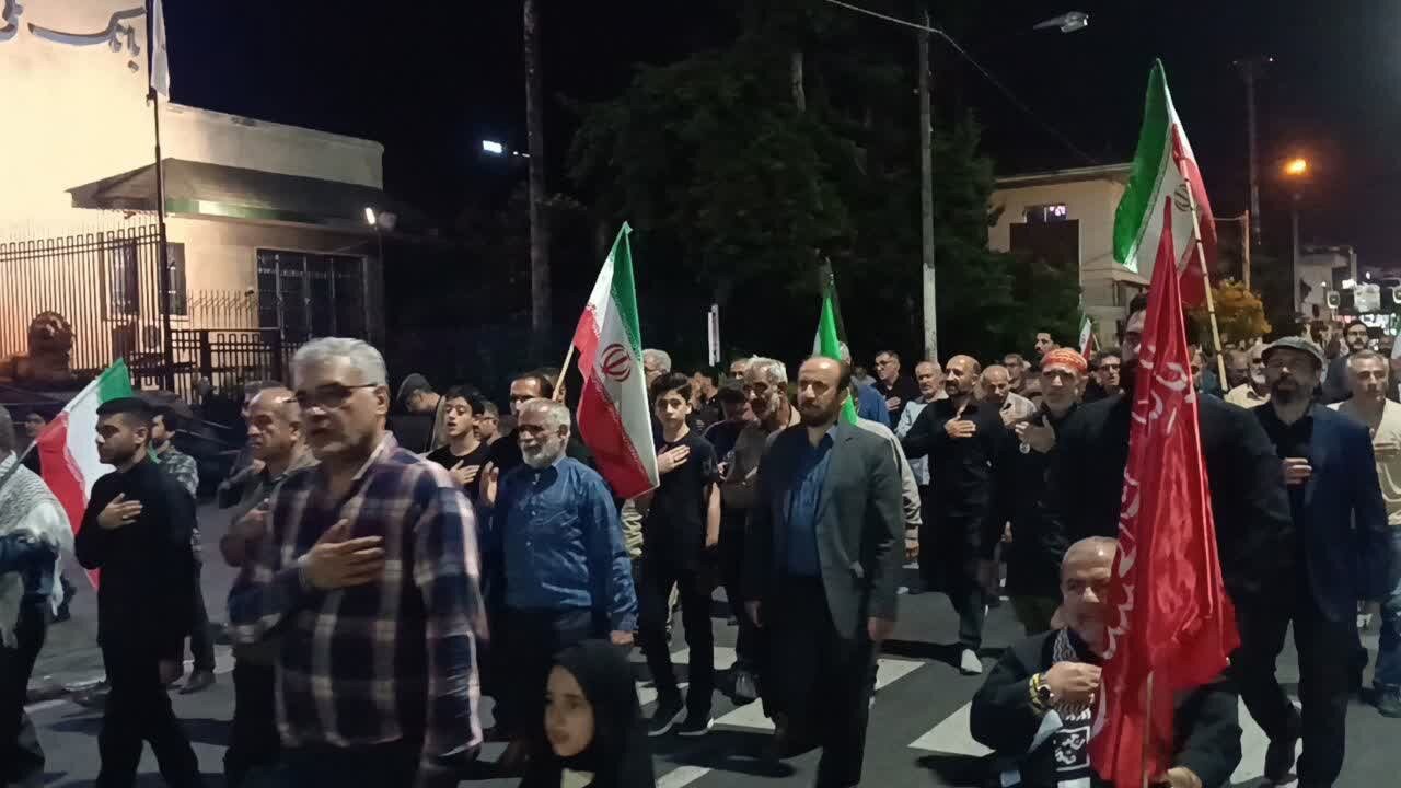 راهپیمایی اقتدار شبانه در نوشهر