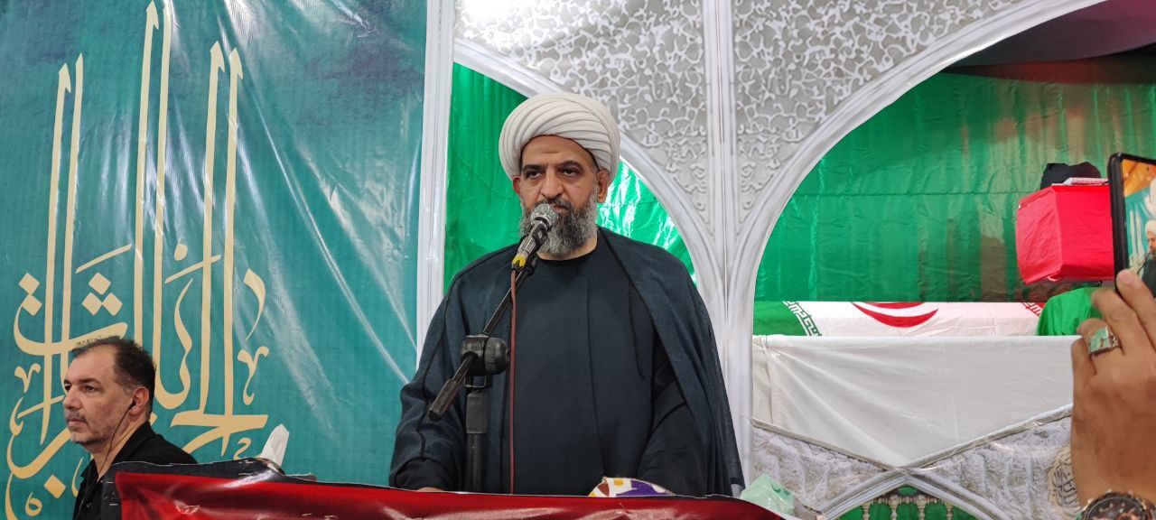 قرآن، رمز عزت و مقاومت ملت ایران است
