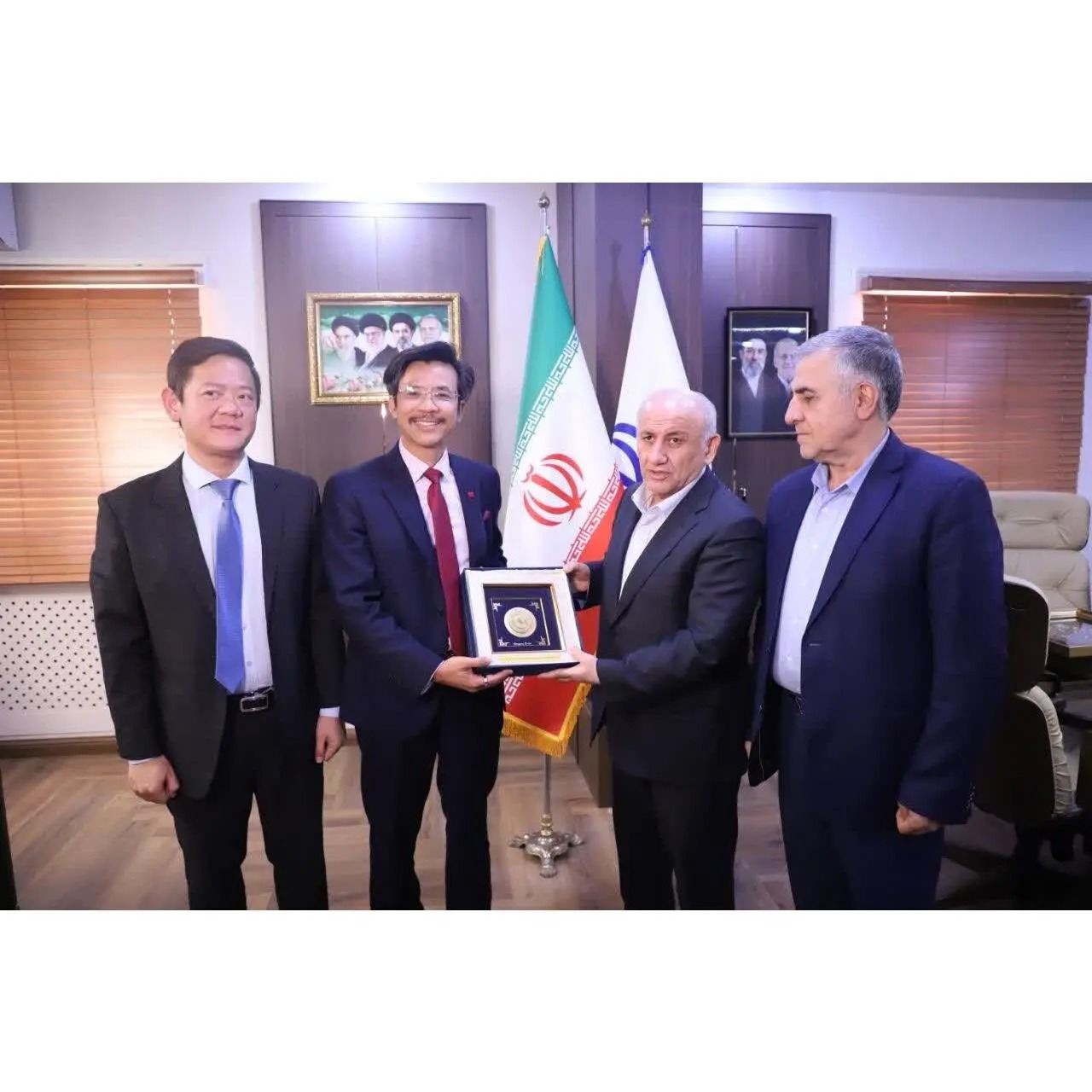دیپلماسی موفق یونسی زمینه‌ساز گسترش همکاری‌ ویتنام و مازندران