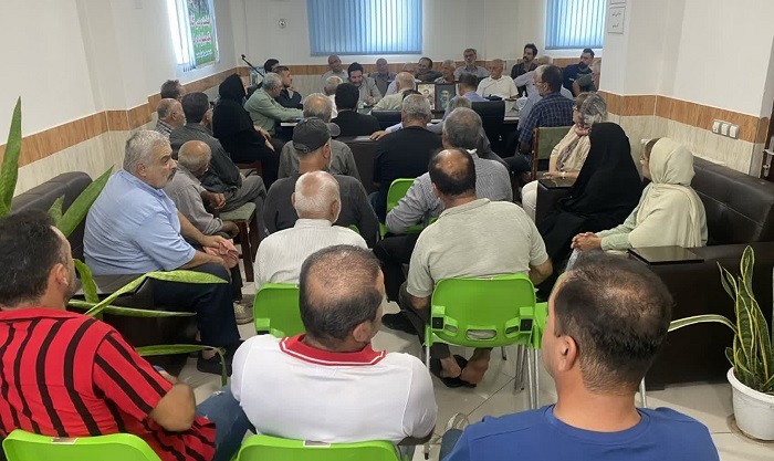 تشکیل زنجیره حفاظت از میانکاله توسط جامعه محلی