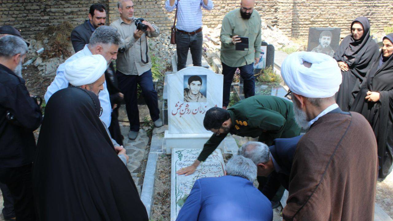 خبرنگاران؛ پیام رسانان و راویان ایستادگی و اقتدار ملت ایران