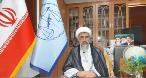 احضار رسانه‌ها و کارکنان دولت بدون دستور قضایی ممنوع است