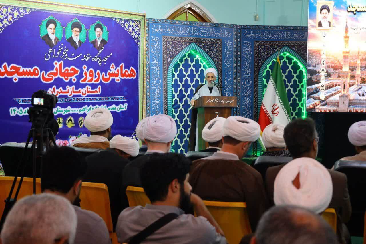 ضرورت تقویت مساجد به‌عنوان پایگاه مقاومت و خونخواهی