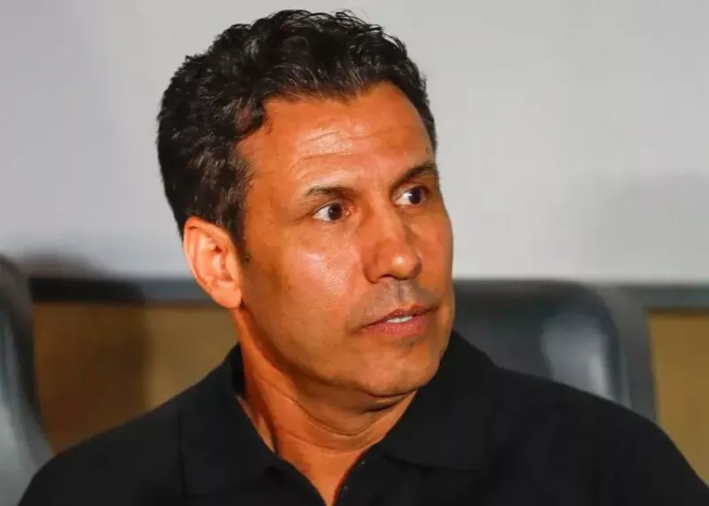 حرفهای تند سرمربی پرسپولیس درباره تعطیلی فوتبال