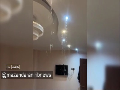 خانه‌های بنا شده روی آب در مازندران