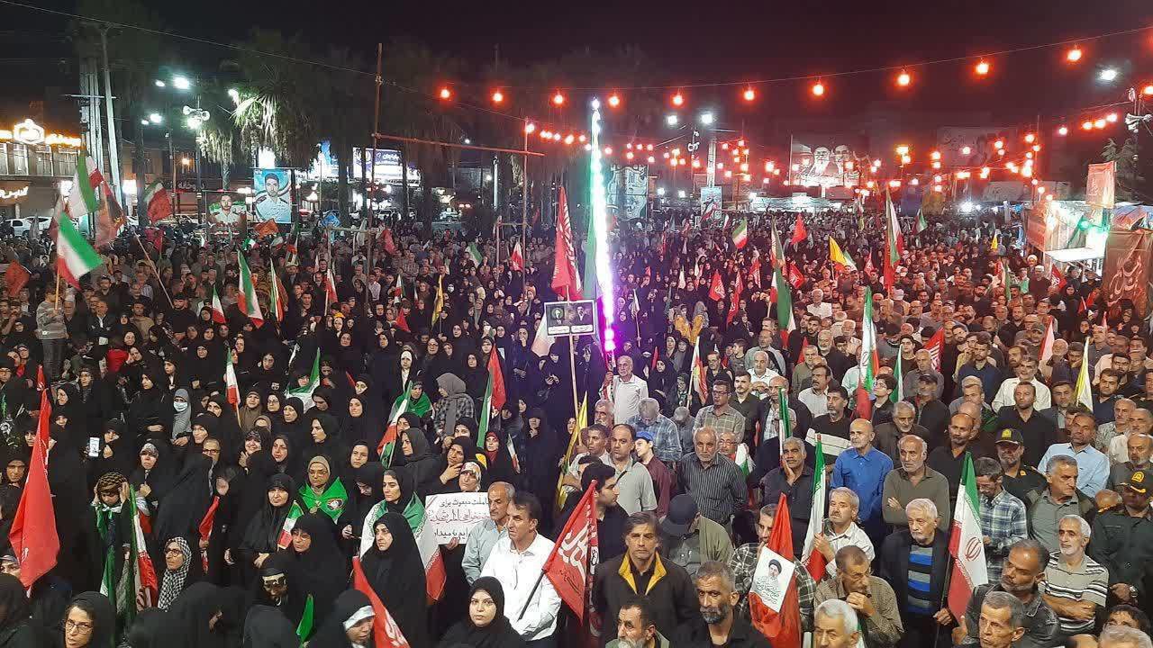 آیین وداع مردم آمل با شهید فراجا در میدان ۱۷ شهریور